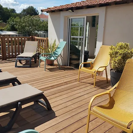 Les Acacias Campingplatz 4*