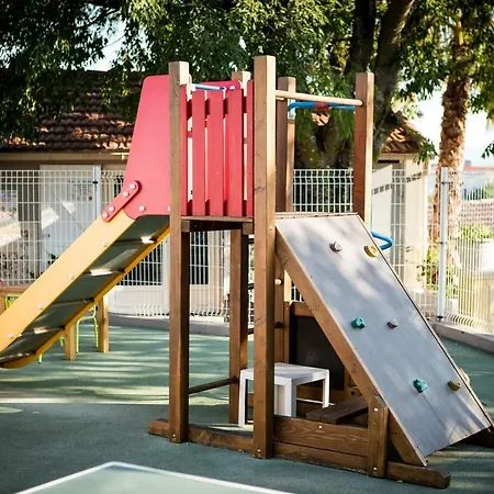 Campingplatz Les Acacias Fréjus
