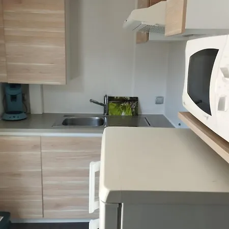 キャンプ場 Les Acacias Fréjus