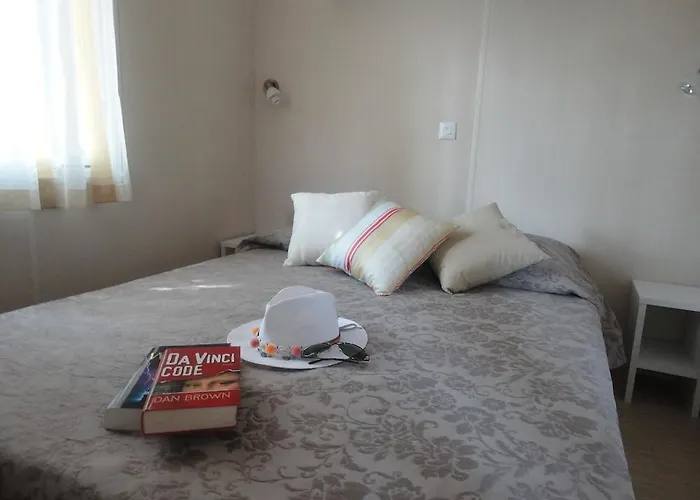 Camping Les Acacias Fréjus