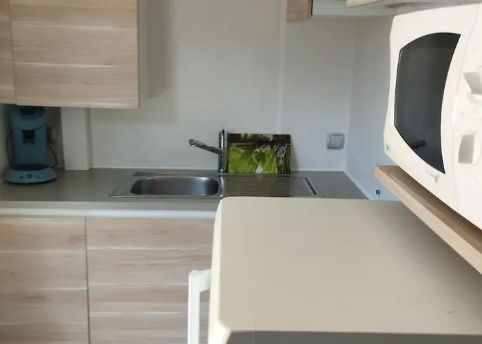 Camping Les Acacias Fréjus