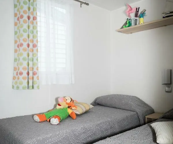 Camping Les Acacias 4*